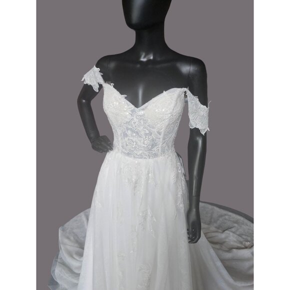 NWOT Ivory Lace Embroidered A-Line Shrug Sleeve Wedding Gown - Da Vinci - Picture 4 of 14